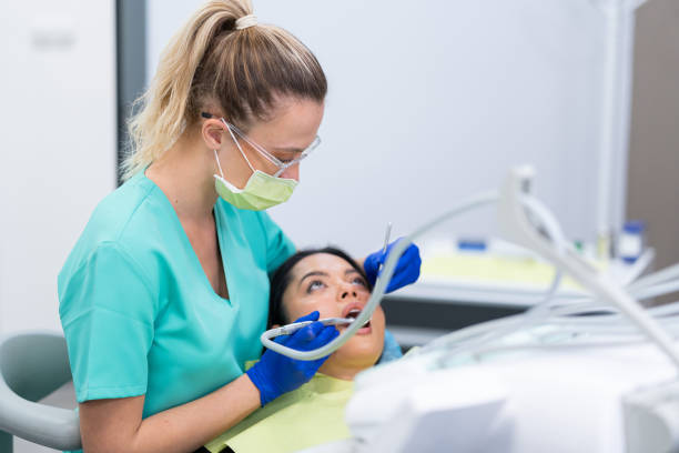 Best Mobile Emergency Dentist in Seal Beach, CA